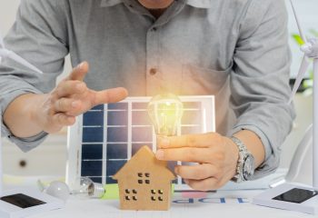 Como Contratar Energia Solar com a Raiz Energy