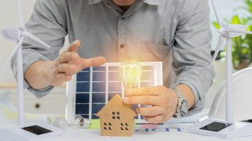 Como Contratar Energia Solar com a Raiz Energy
